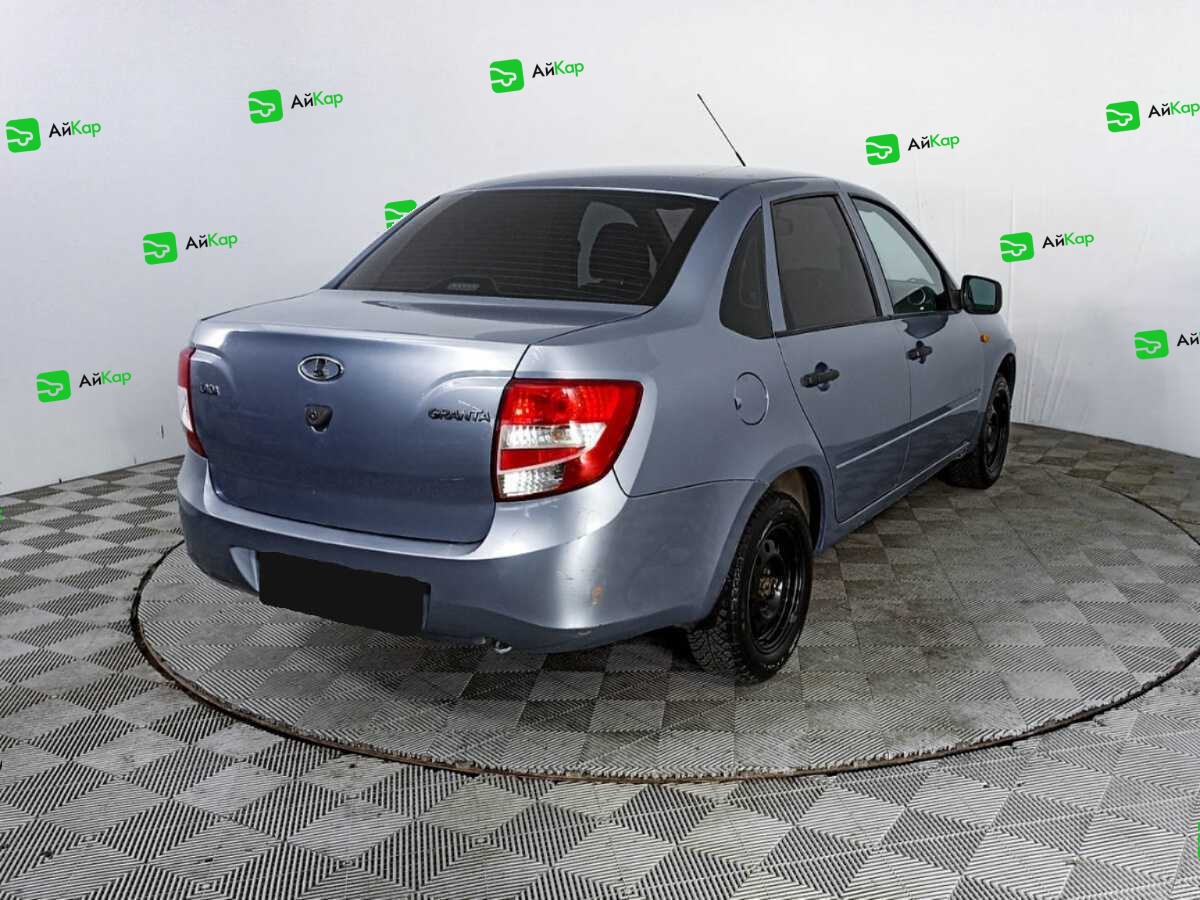 Lada (ВАЗ) Granta с пробегом — 2015 год. Фото: #4