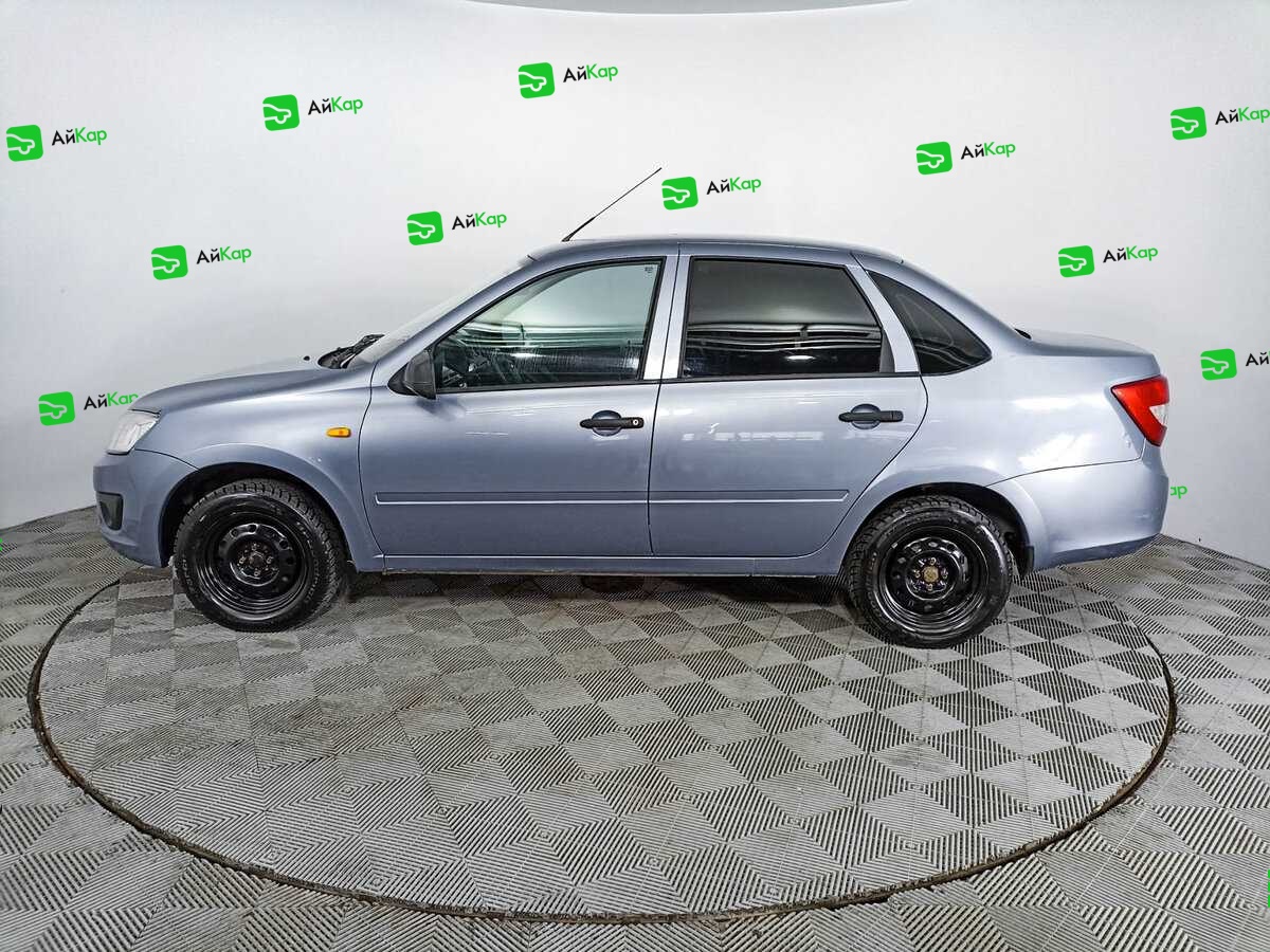 Lada (ВАЗ) Granta с пробегом — 2015 год. Фото: #7