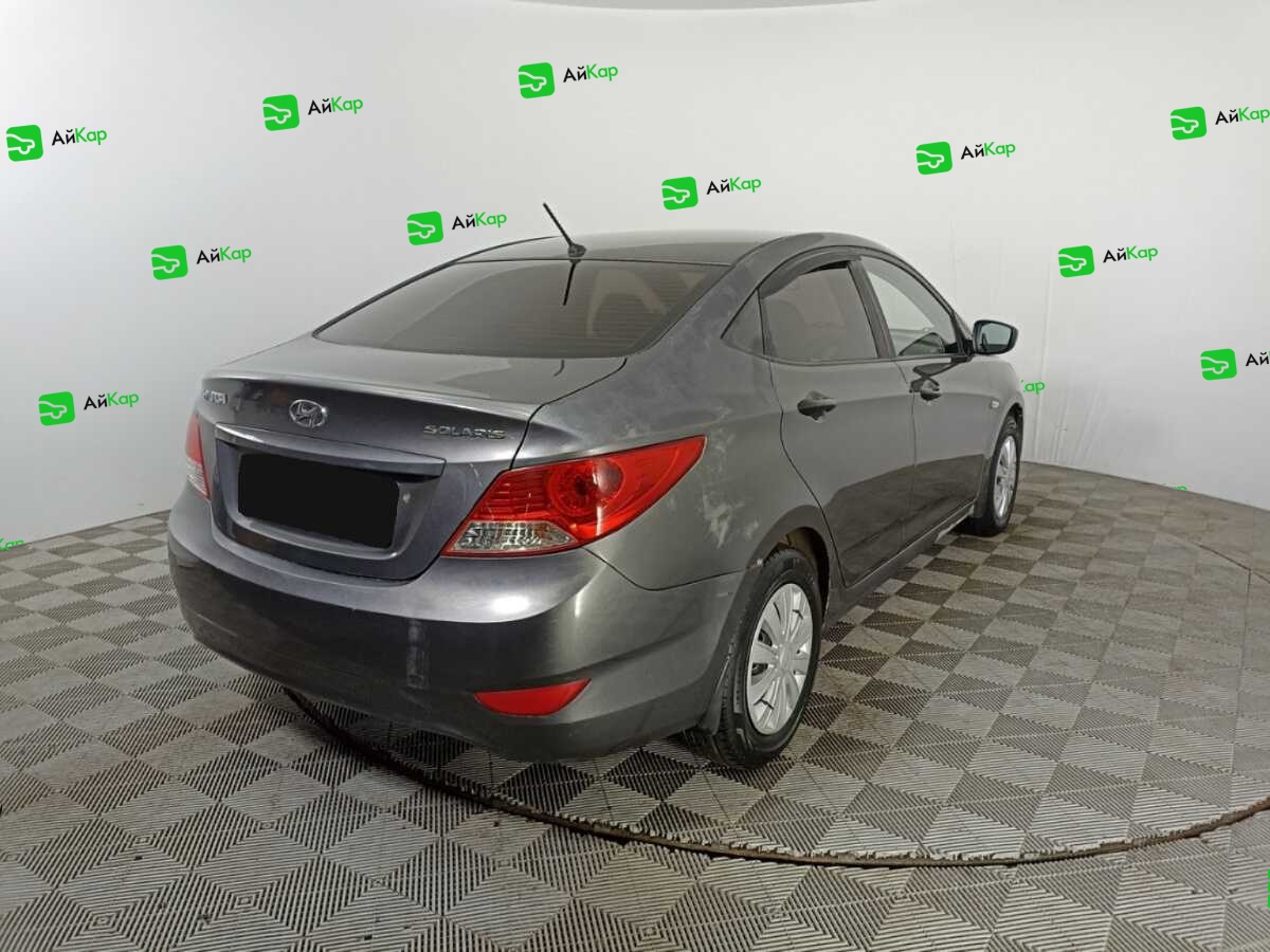 Hyundai Solaris с пробегом — 2013 год. Фото: #3