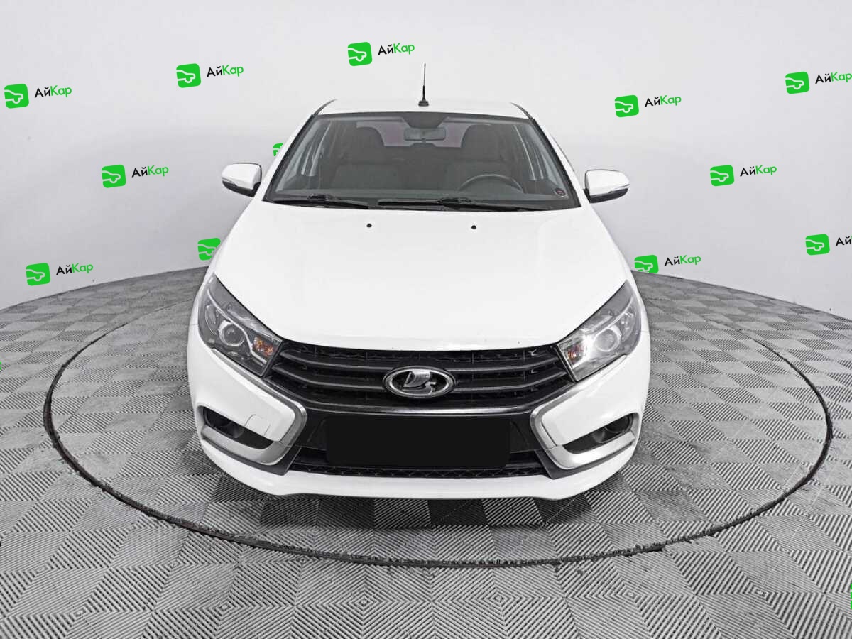 Lada (ВАЗ) Vesta с пробегом — 2017 год. Фото: #1