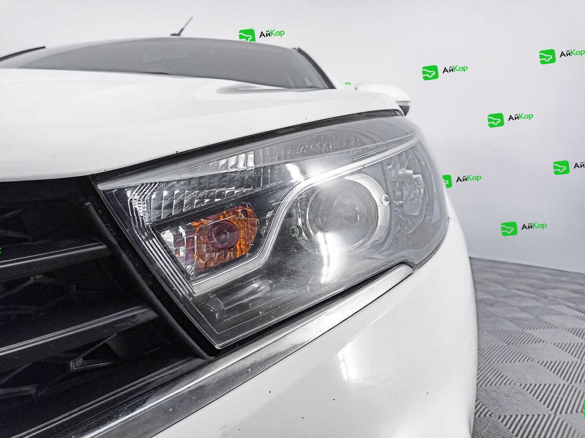 Lada (ВАЗ) Vesta с пробегом — 2017 год. Фото: #16