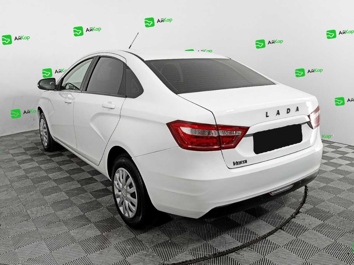 Lada (ВАЗ) Vesta с пробегом — 2021 год. Фото: #5