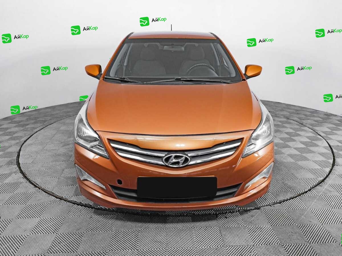 Hyundai Solaris с пробегом — 2014 год. Фото: #1