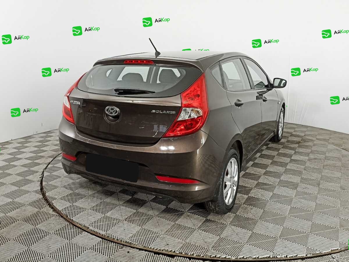 Hyundai Solaris с пробегом — 2014 год. Фото: #4