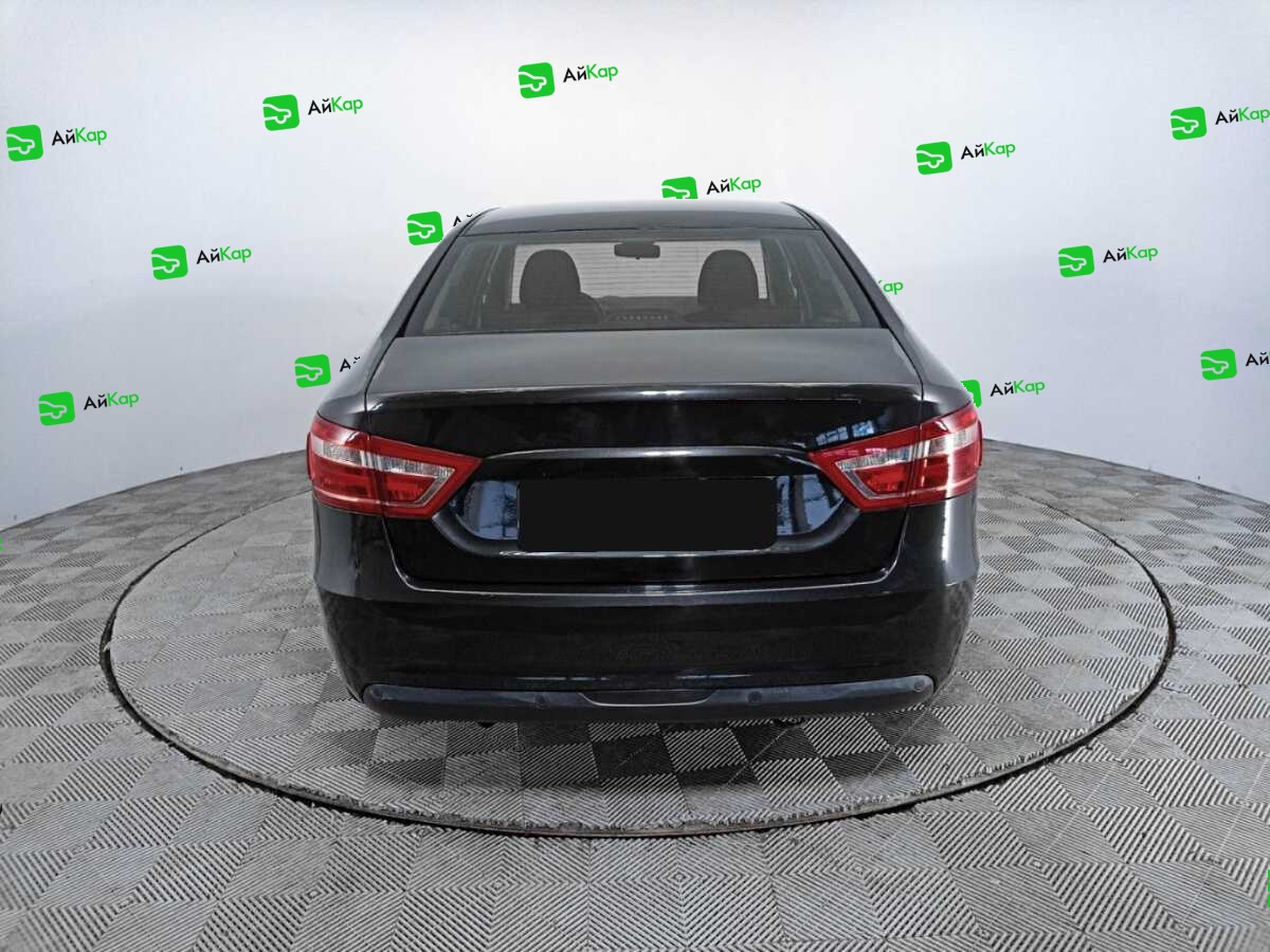 Lada (ВАЗ) Vesta с пробегом — 2017 год. Фото: #5