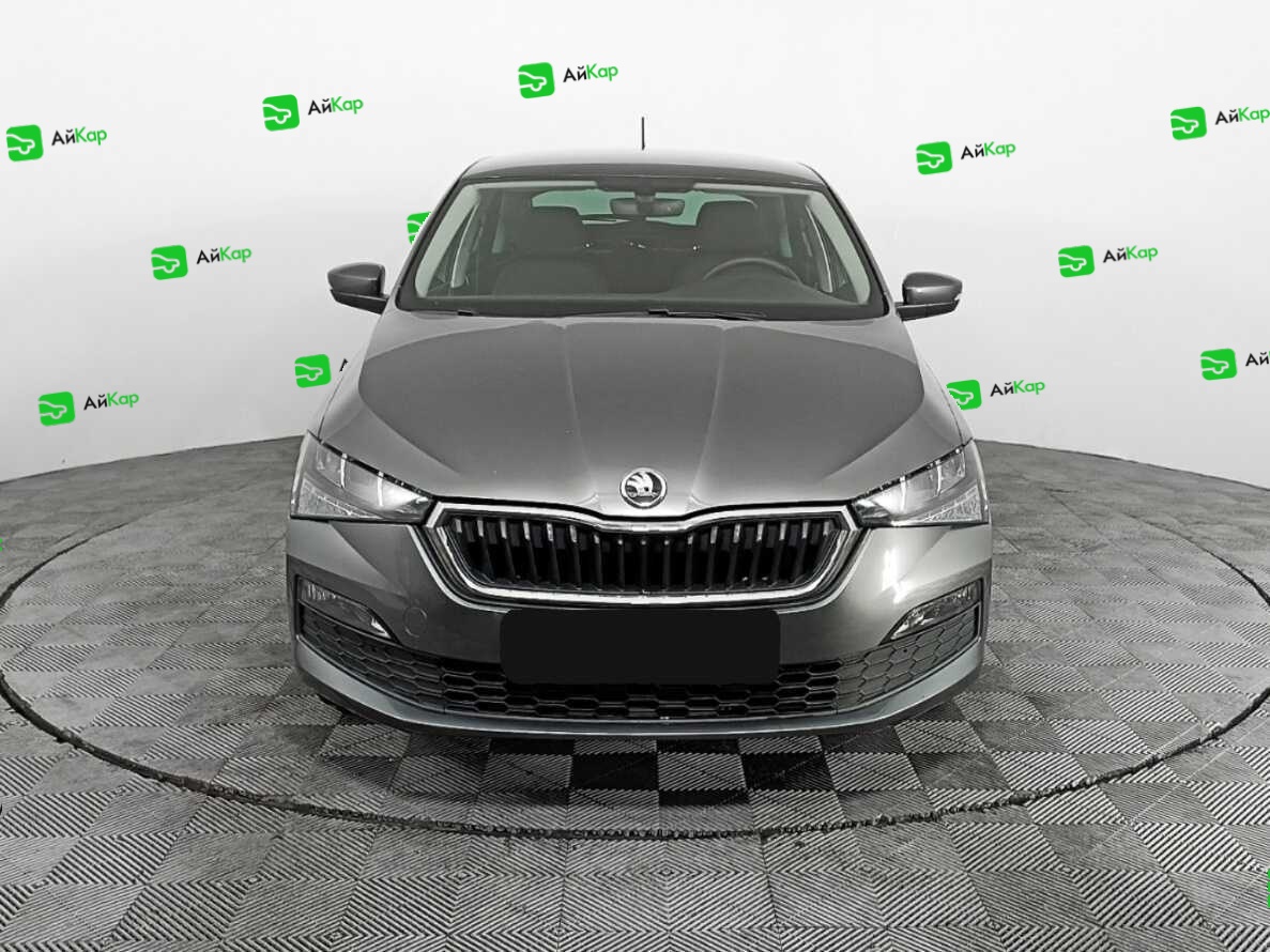 Skoda Rapid с пробегом — 2021 год. Фото: #1