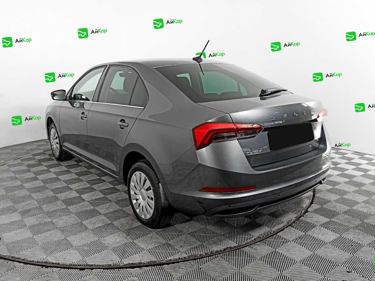 Skoda Rapid с пробегом — 2021 год. Фото: #6