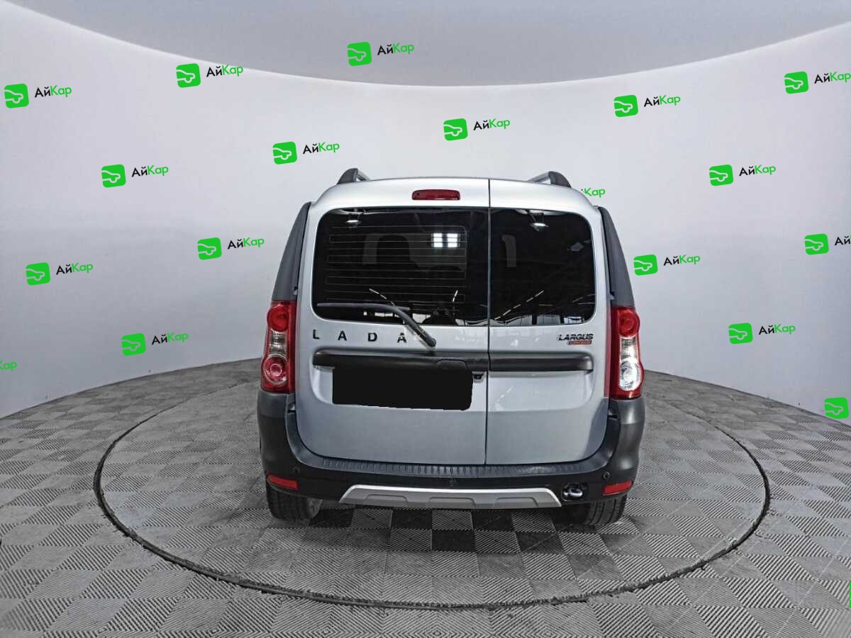 Lada (ВАЗ) Largus с пробегом — 2021 год. Фото: #5