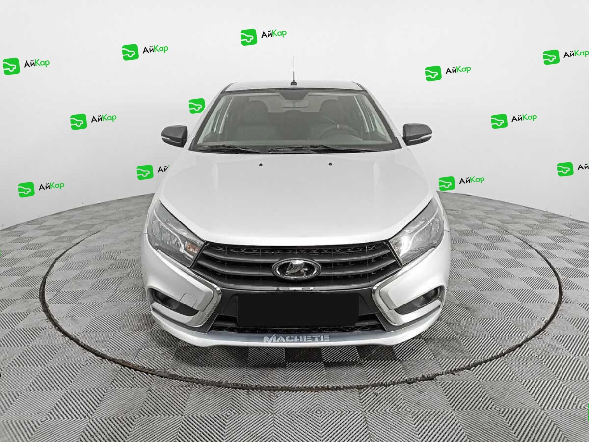 Lada (ВАЗ) Vesta с пробегом — 2018 год. Фото: #1