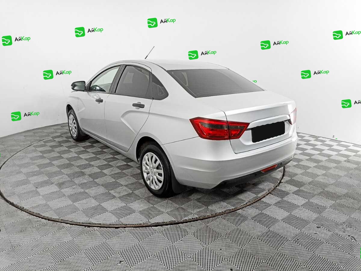 Lada (ВАЗ) Vesta с пробегом — 2018 год. Фото: #6