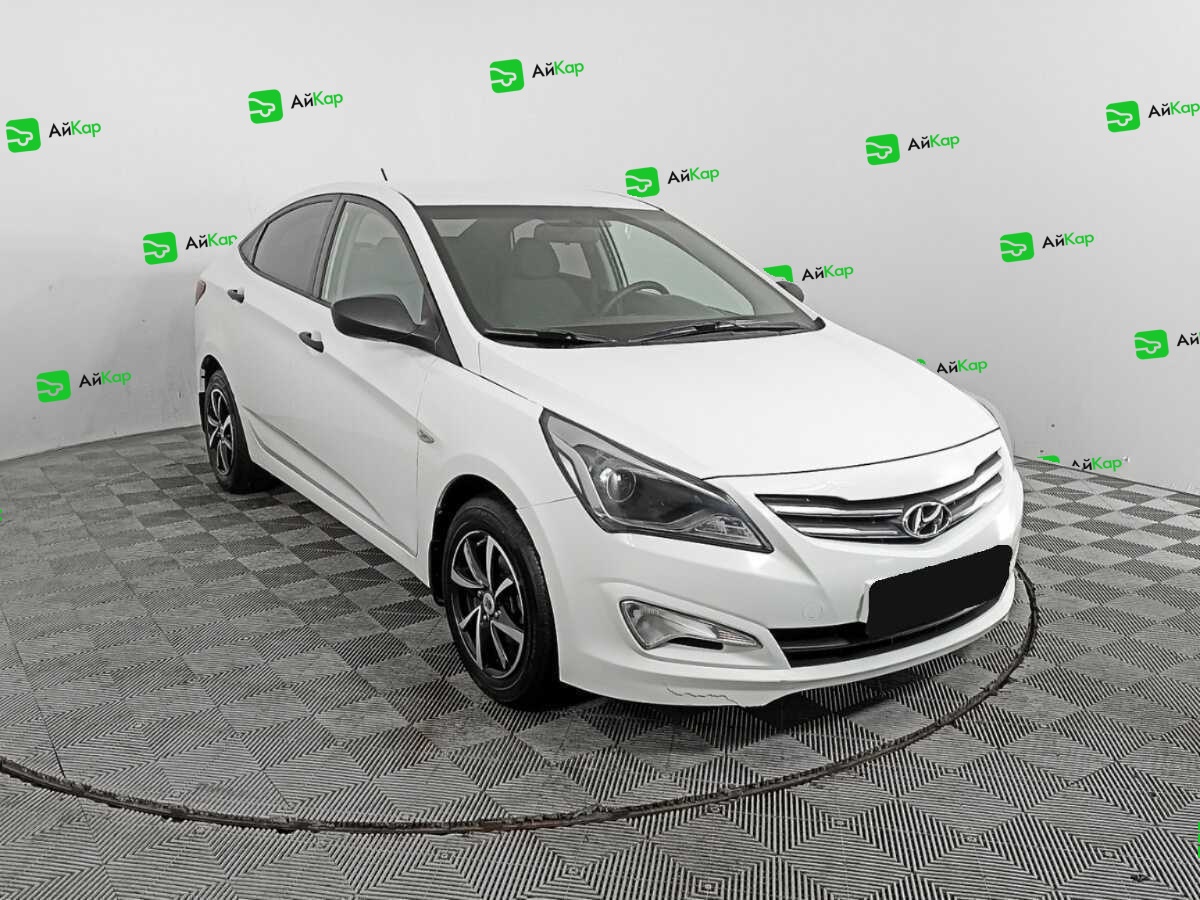 Hyundai Solaris с пробегом — 2015 год. Фото: #2