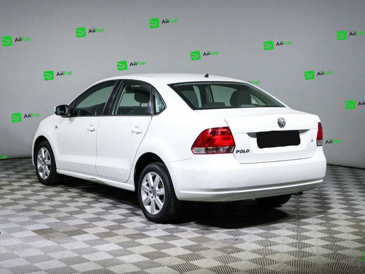 Volkswagen Polo с пробегом — 2014 год. Фото: #6