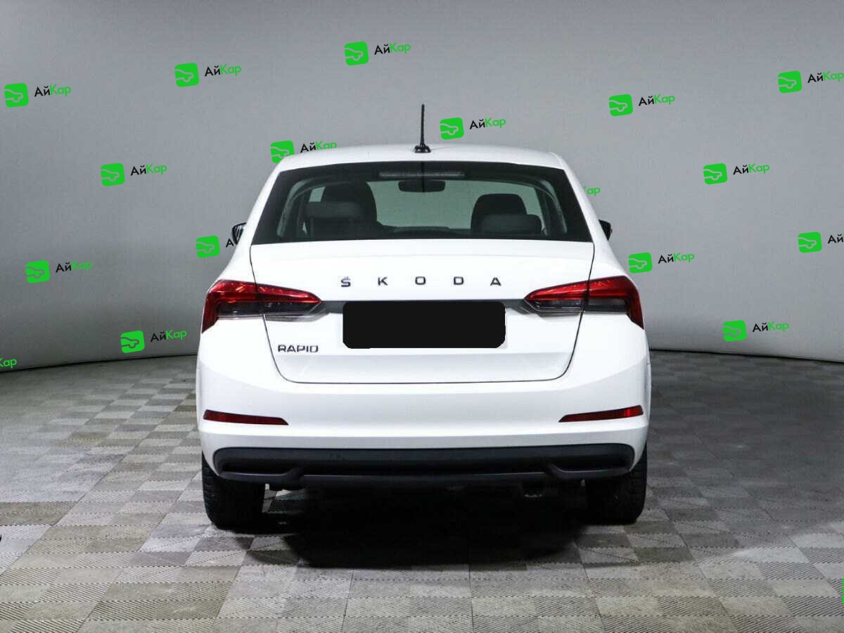 Skoda Rapid с пробегом — 2020 год. Фото: #4