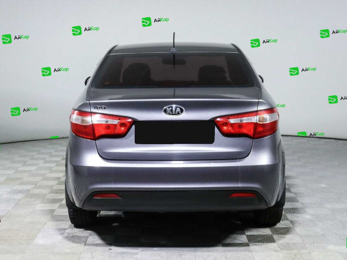 Kia Rio с пробегом — 2013 год. Фото: #4