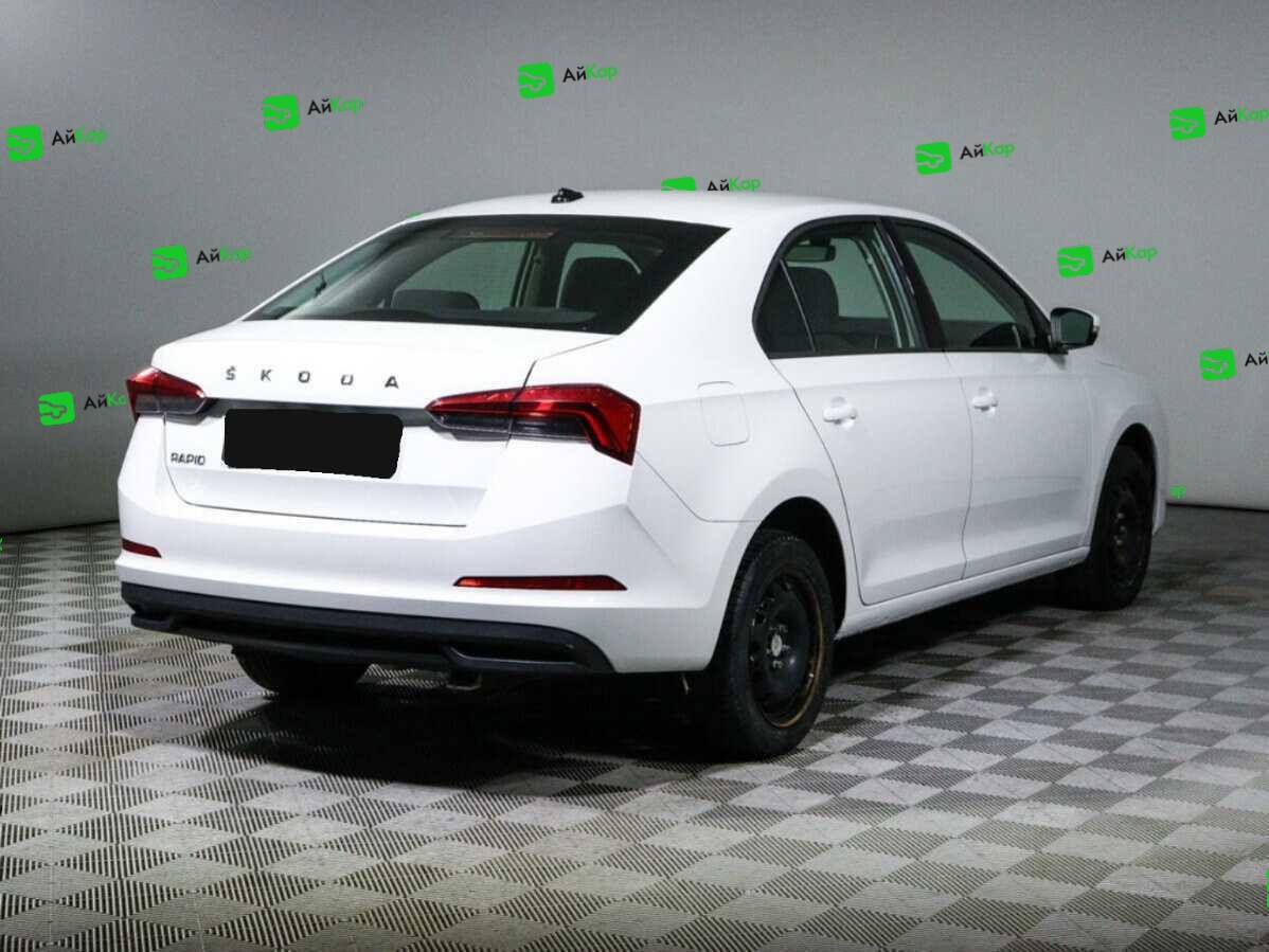 Skoda Rapid с пробегом — 2020 год. Фото: #4