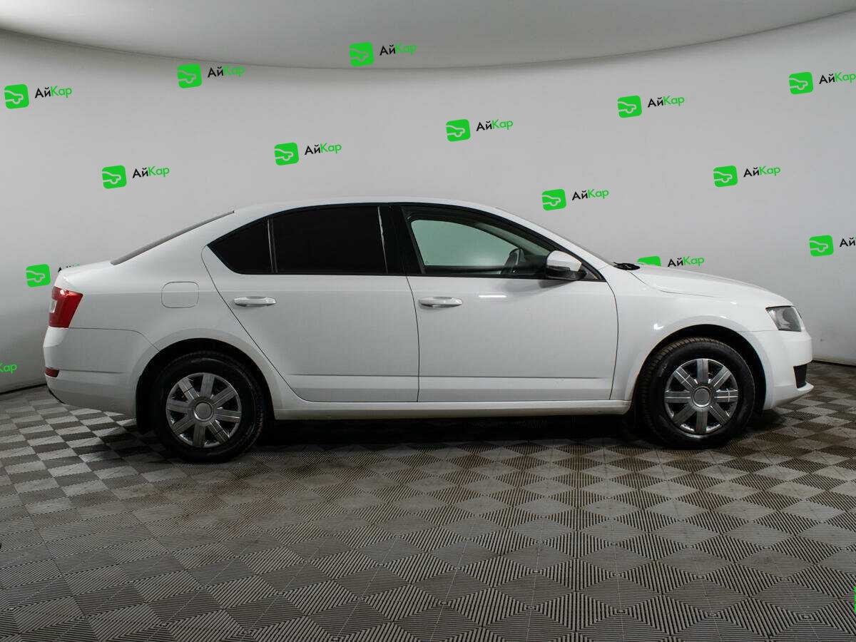 Skoda Octavia с пробегом — 2016 год. Фото: #3