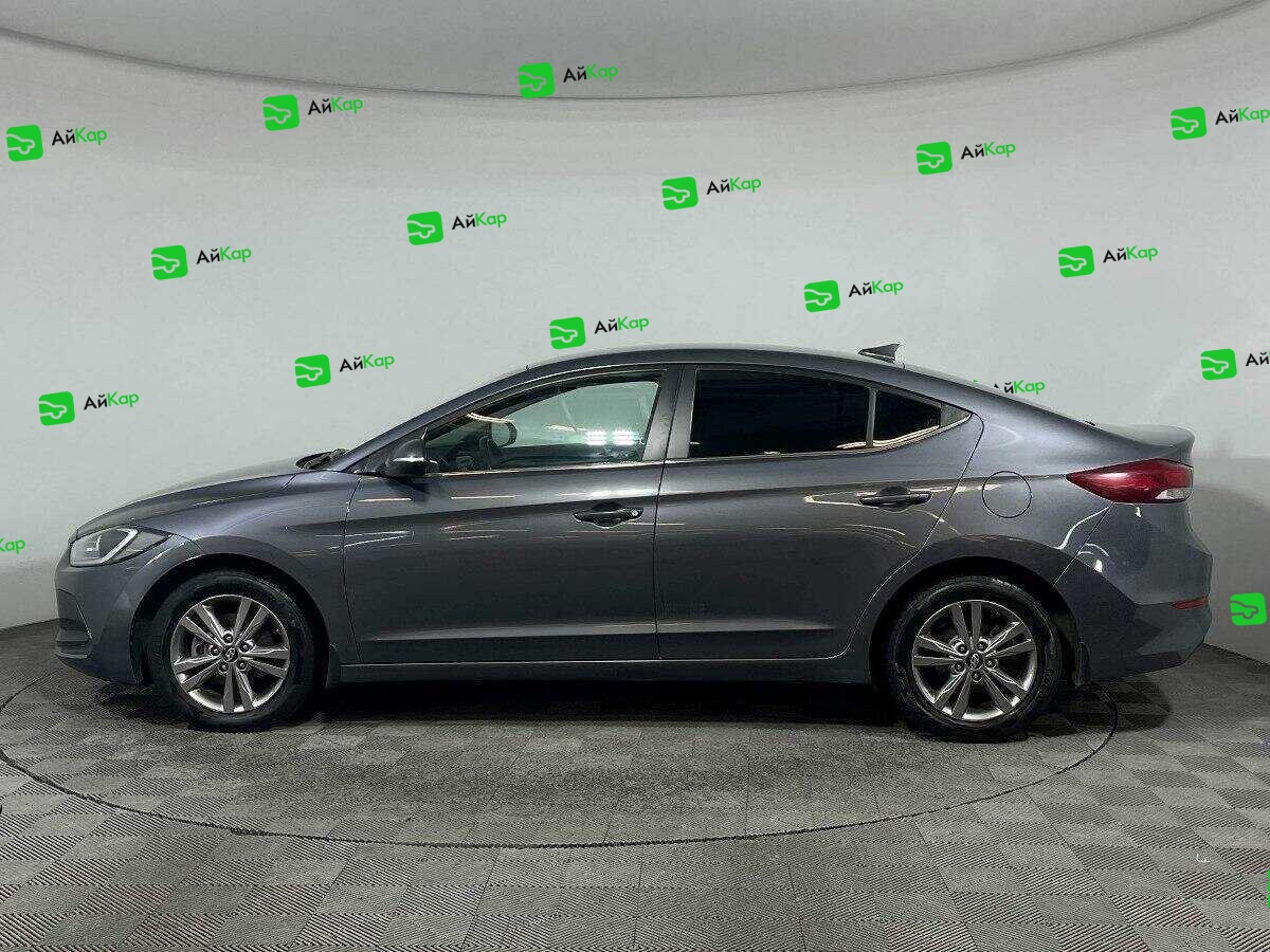 Hyundai Elantra с пробегом — 2018 год. Фото: #7