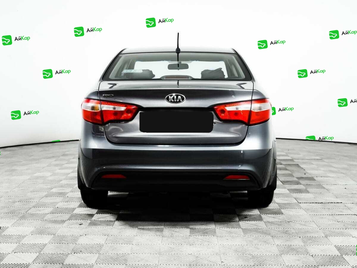 Kia Rio с пробегом — 2014 год. Фото: #5