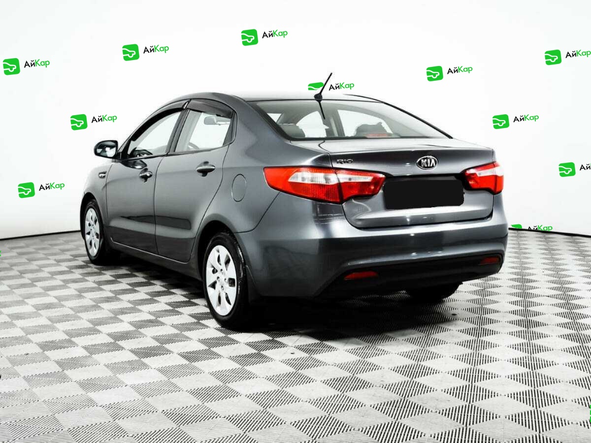 Kia Rio с пробегом — 2014 год. Фото: #6