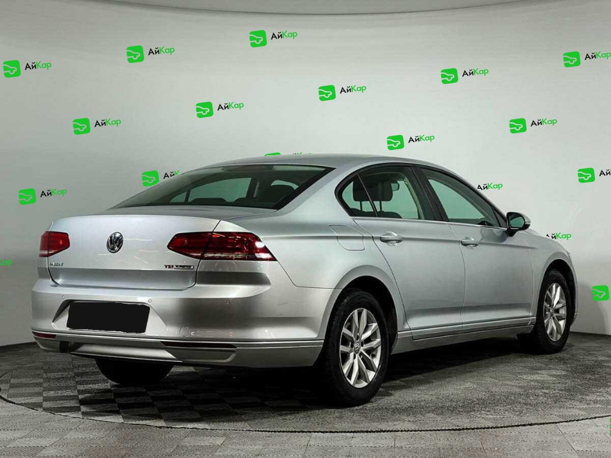 Volkswagen Passat с пробегом — 2016 год. Фото: #4