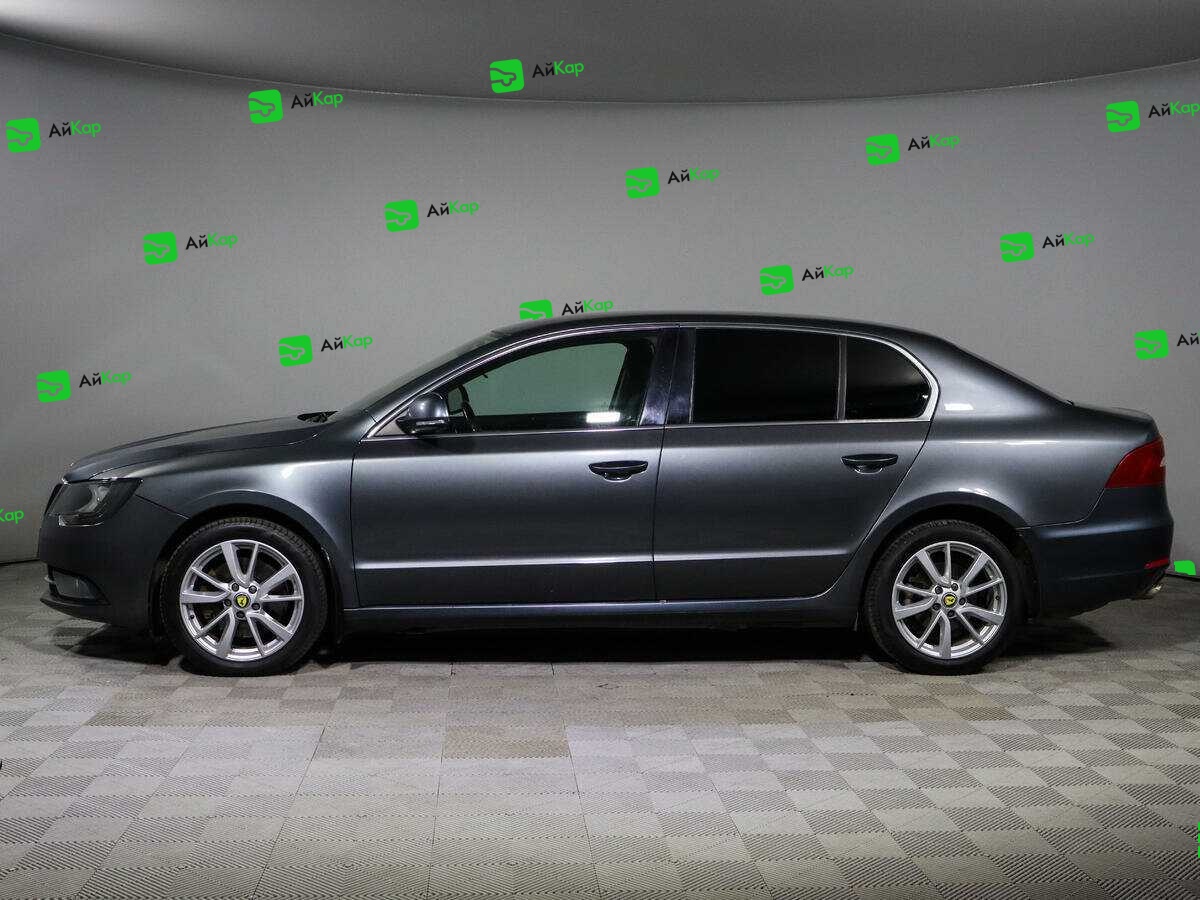 Skoda Superb с пробегом — 2014 год. Фото: #7