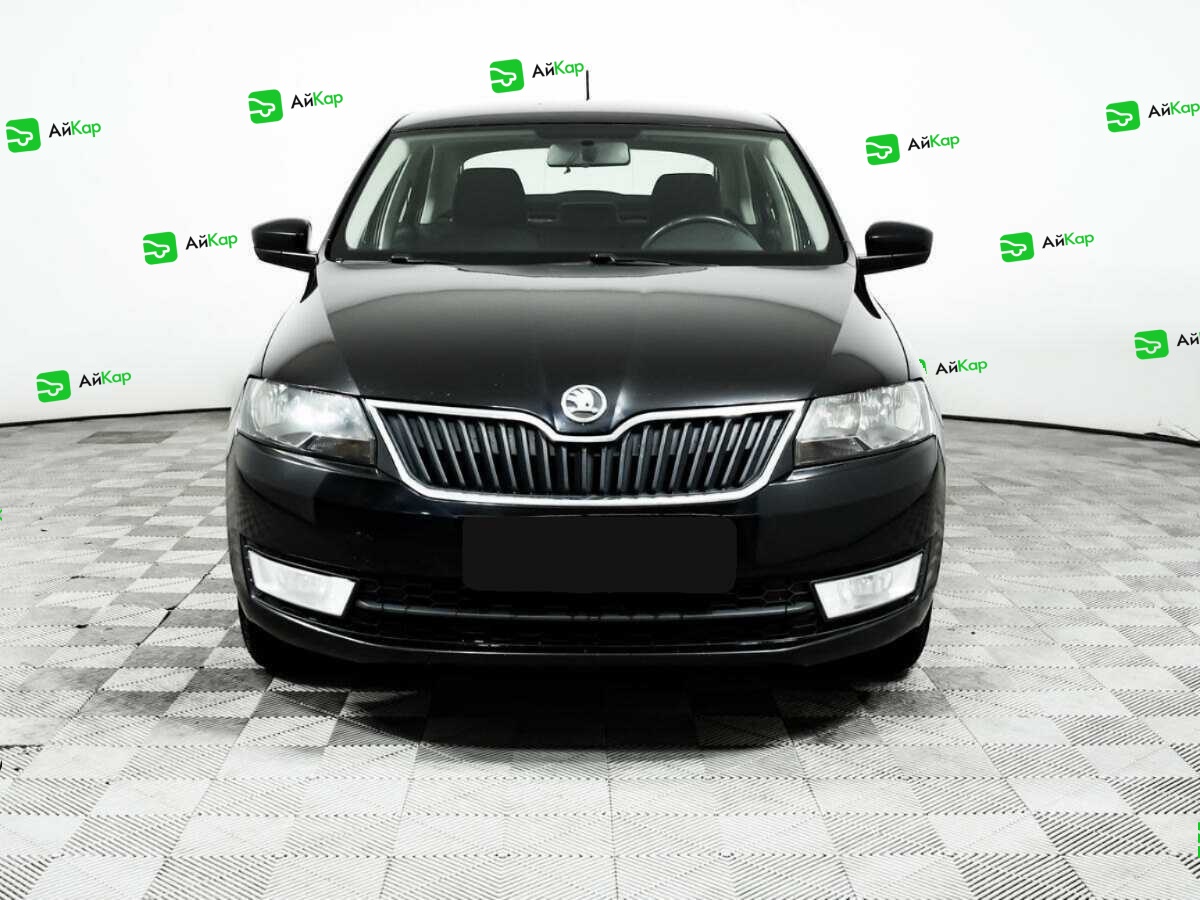 Skoda Rapid с пробегом — 2014 год. Фото: #1