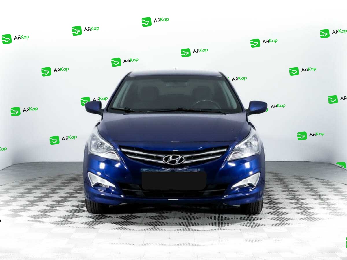 Hyundai Solaris с пробегом — 2015 год. Фото: #1