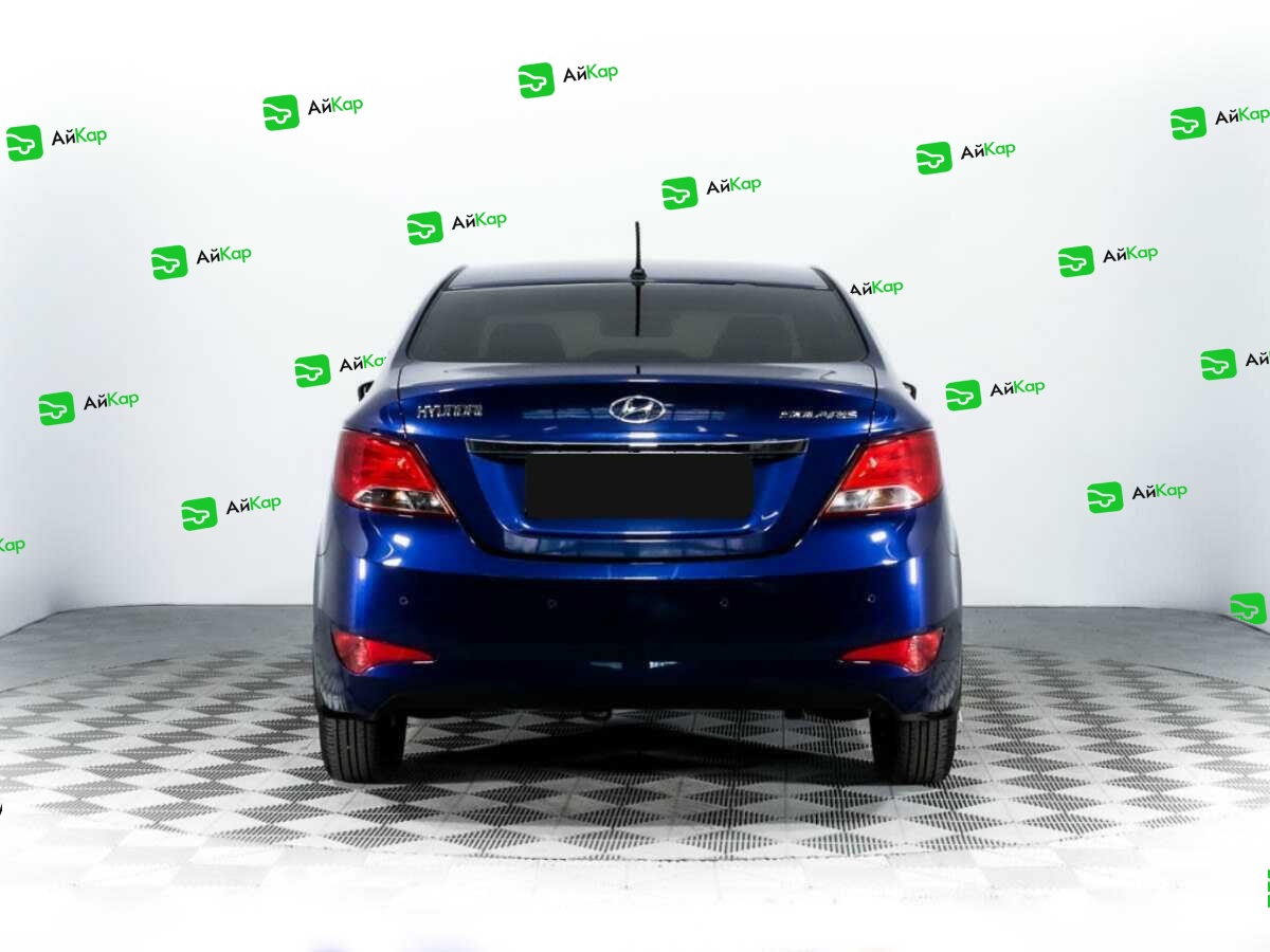 Hyundai Solaris с пробегом — 2015 год. Фото: #5