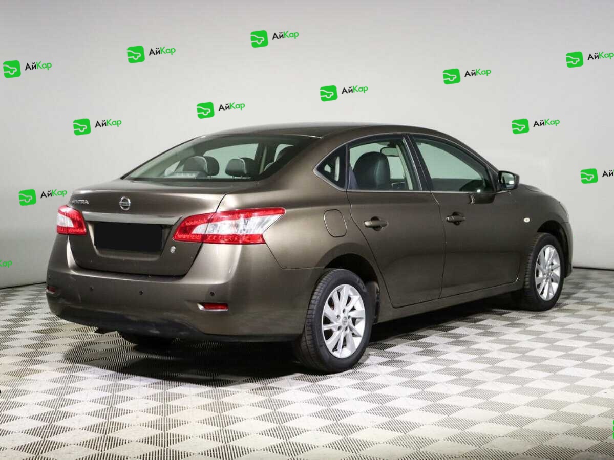 Nissan Sentra с пробегом — 2015 год. Фото: #3