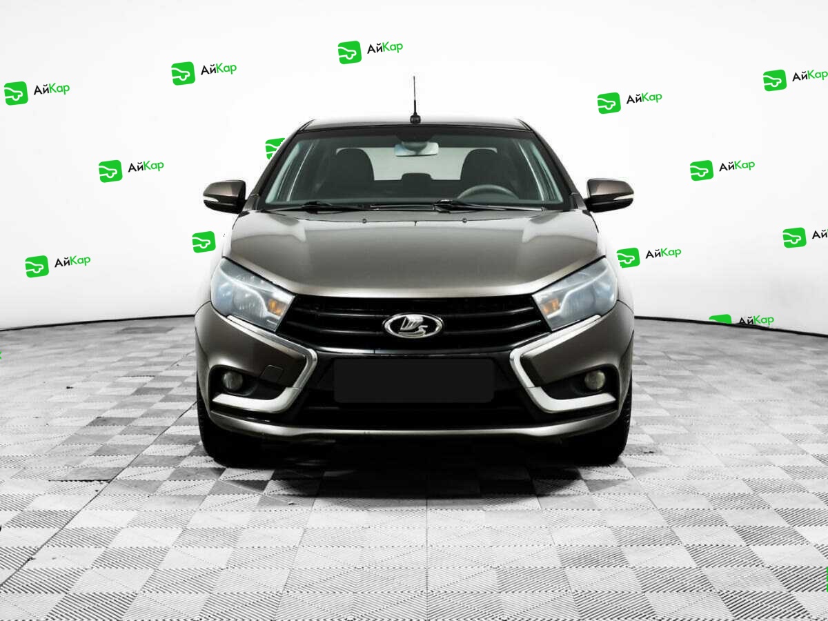 Lada (ВАЗ) Vesta с пробегом — 2017 год. Фото: #1