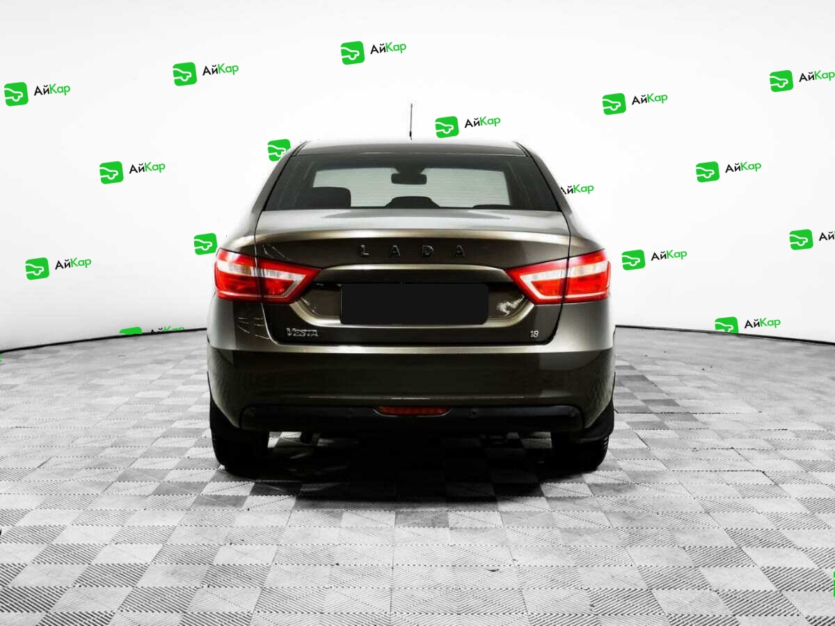 Lada (ВАЗ) Vesta с пробегом — 2017 год. Фото: #5
