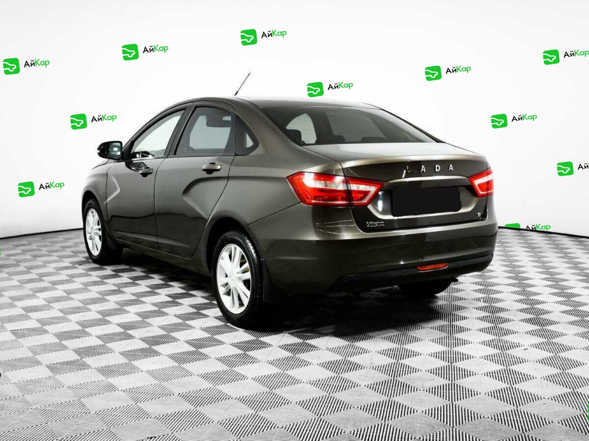 Lada (ВАЗ) Vesta с пробегом — 2017 год. Фото: #6