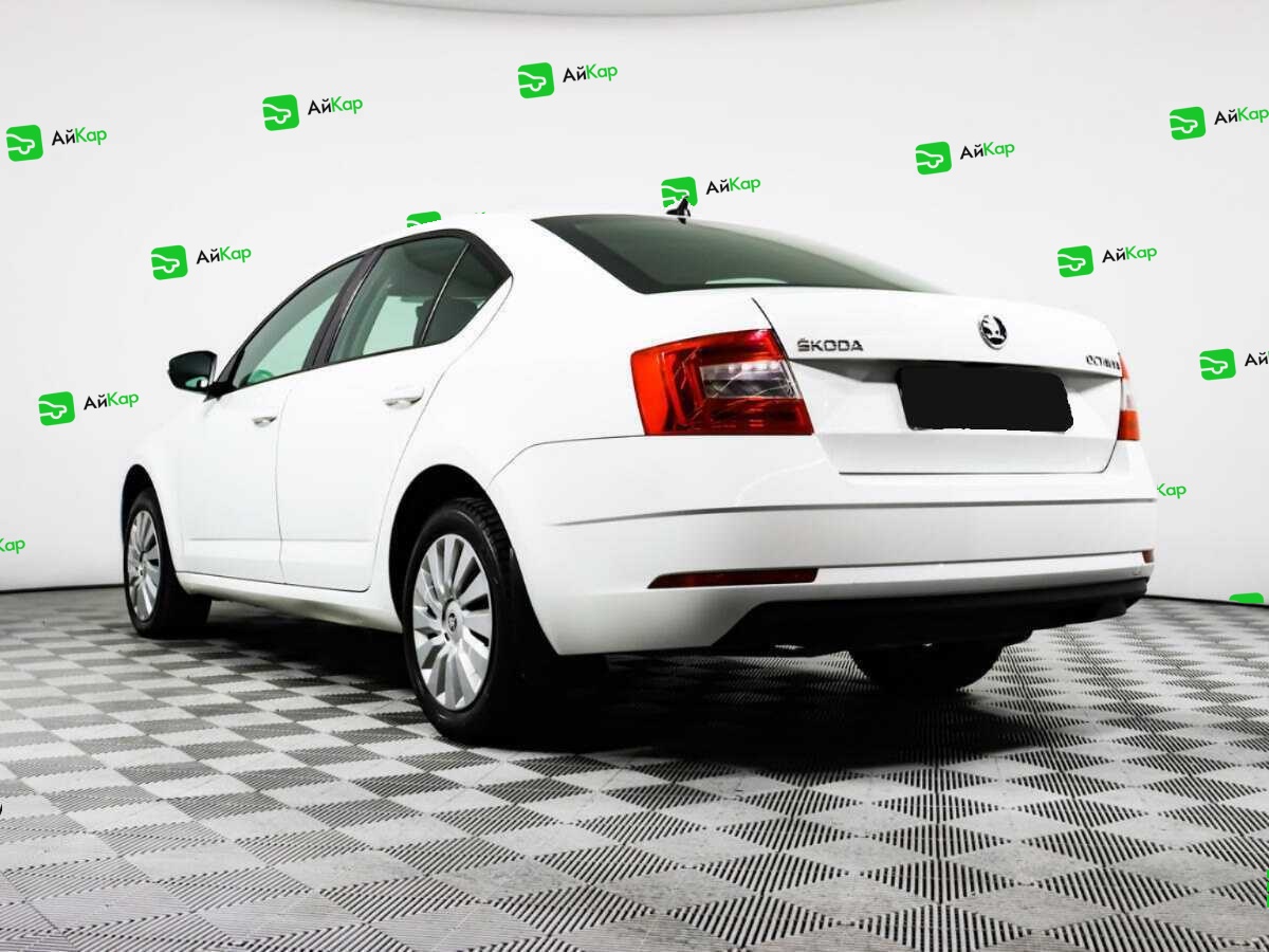 Skoda Octavia с пробегом — 2018 год. Фото: #6