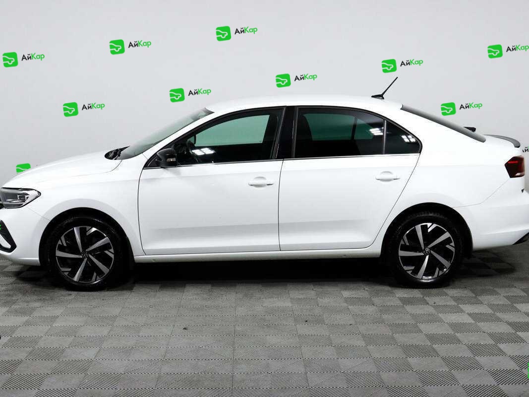 Volkswagen Polo с пробегом — 2021 год. Фото: #7