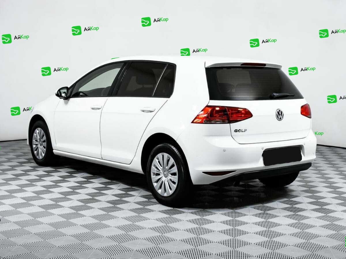 Volkswagen Golf с пробегом — 2015 год. Фото: #6