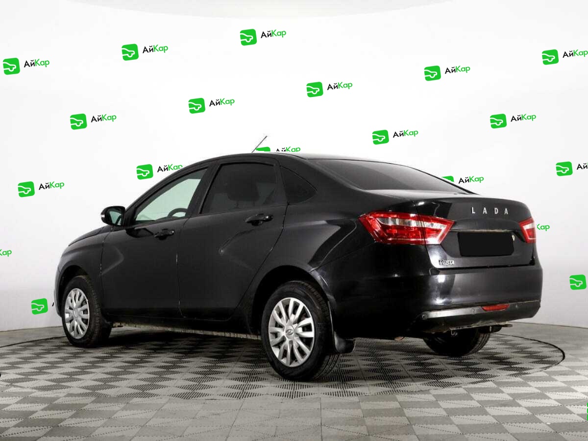 Lada (ВАЗ) Vesta с пробегом — 2017 год. Фото: #5
