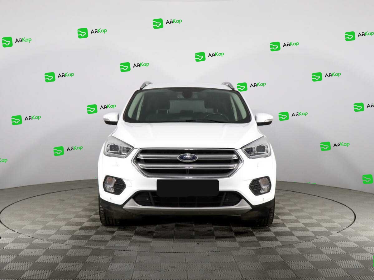 Ford Kuga с пробегом — 2017 год. Фото: #1