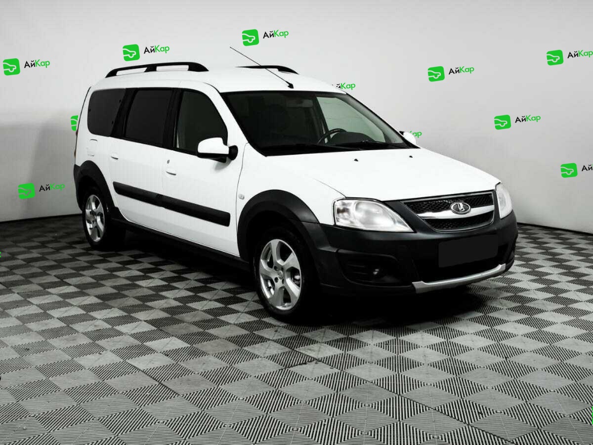 Lada (ВАЗ) Largus с пробегом — 2018 год. Фото: #2