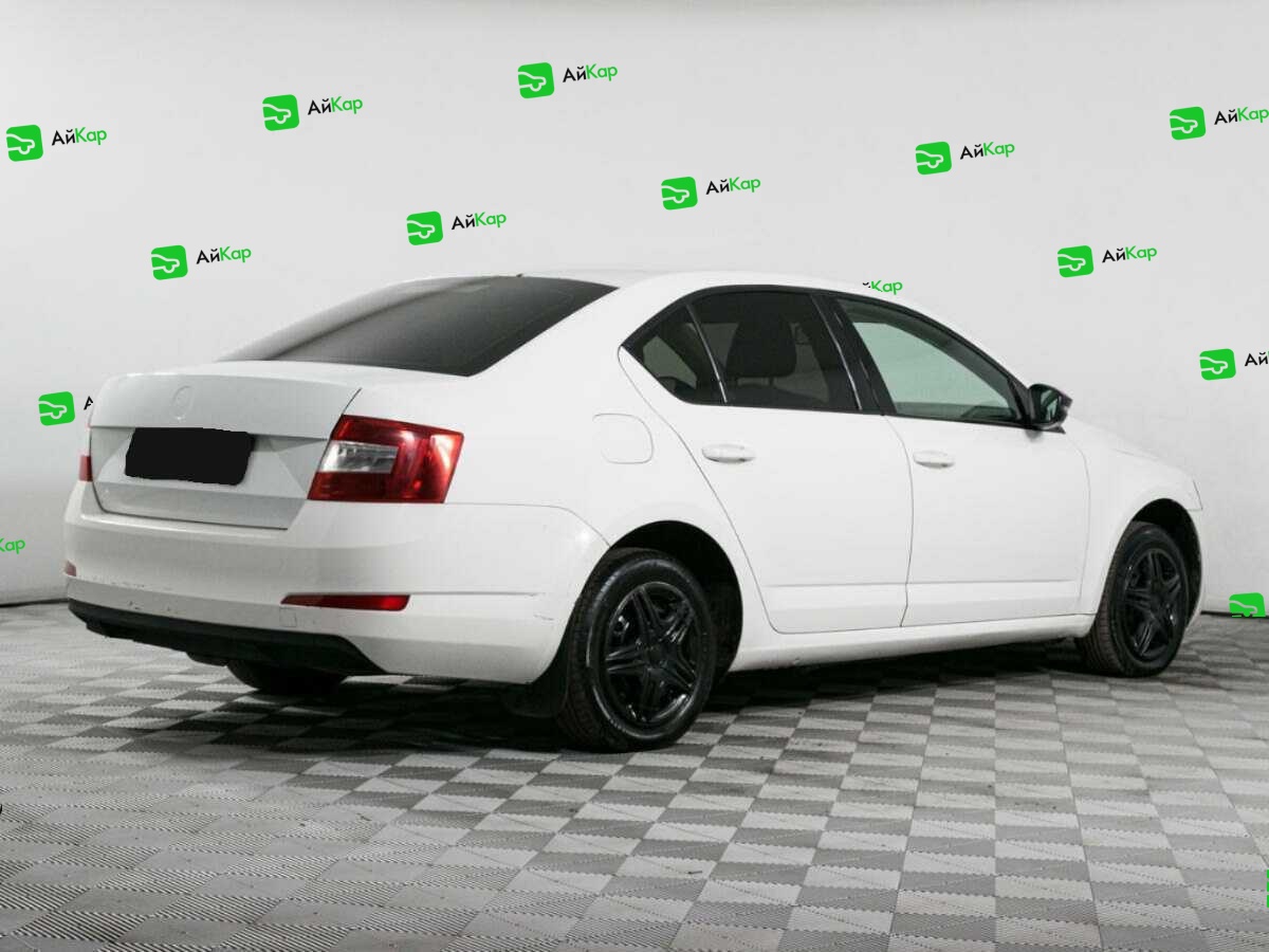 Skoda Octavia с пробегом — 2014 год. Фото: #3