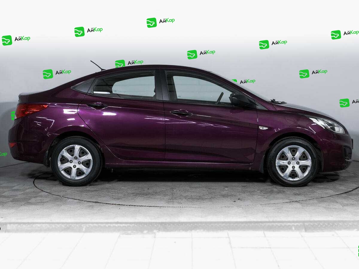 Hyundai Solaris с пробегом — 2014 год. Фото: #3