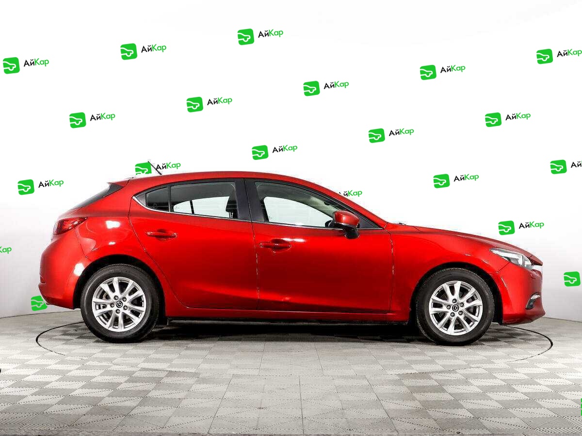 Mazda 3 с пробегом — 2016 год. Фото: #3