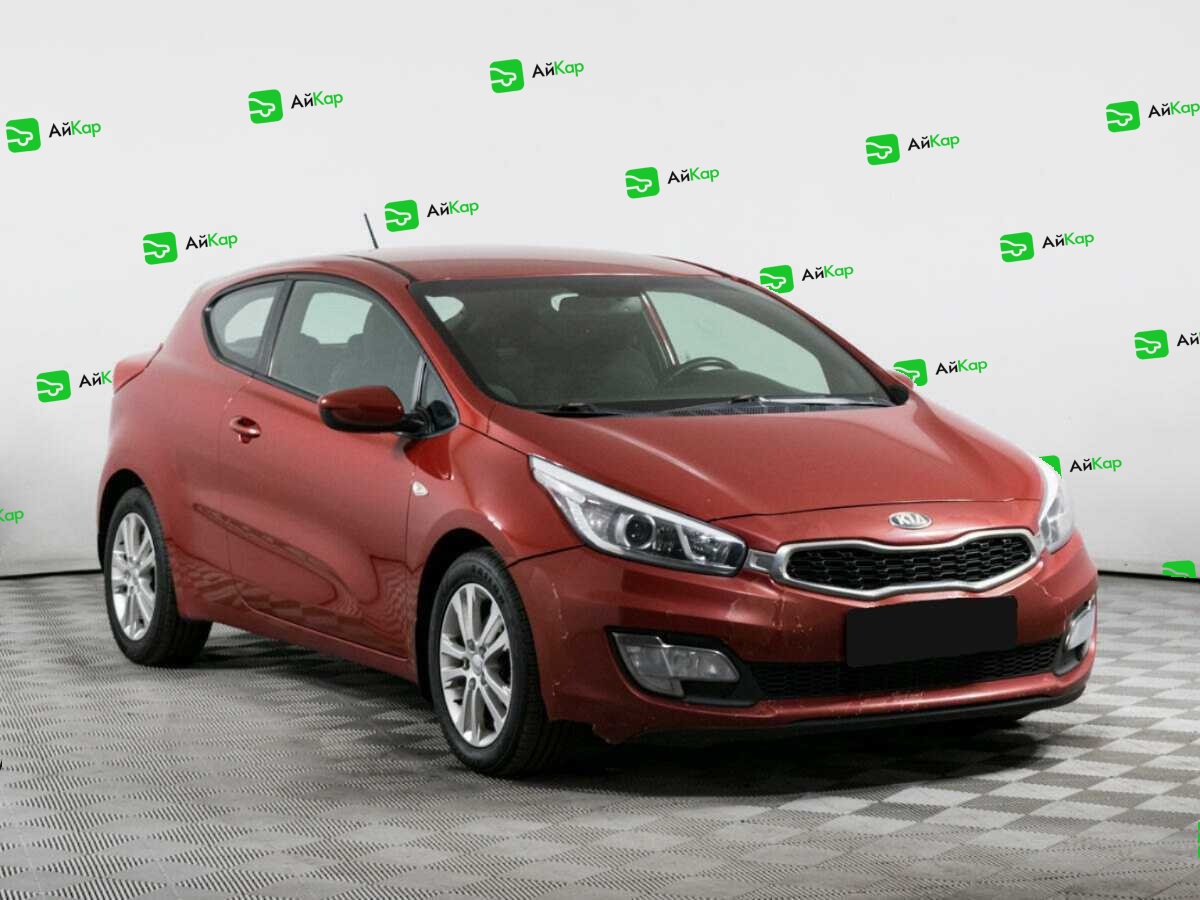 Kia Ceed с пробегом — 2013 год. Фото: #2