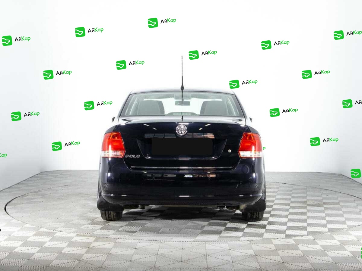 Volkswagen Polo с пробегом — 2012 год. Фото: #5