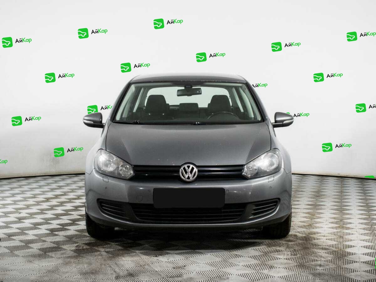 Volkswagen Golf с пробегом — 2012 год. Фото: #1