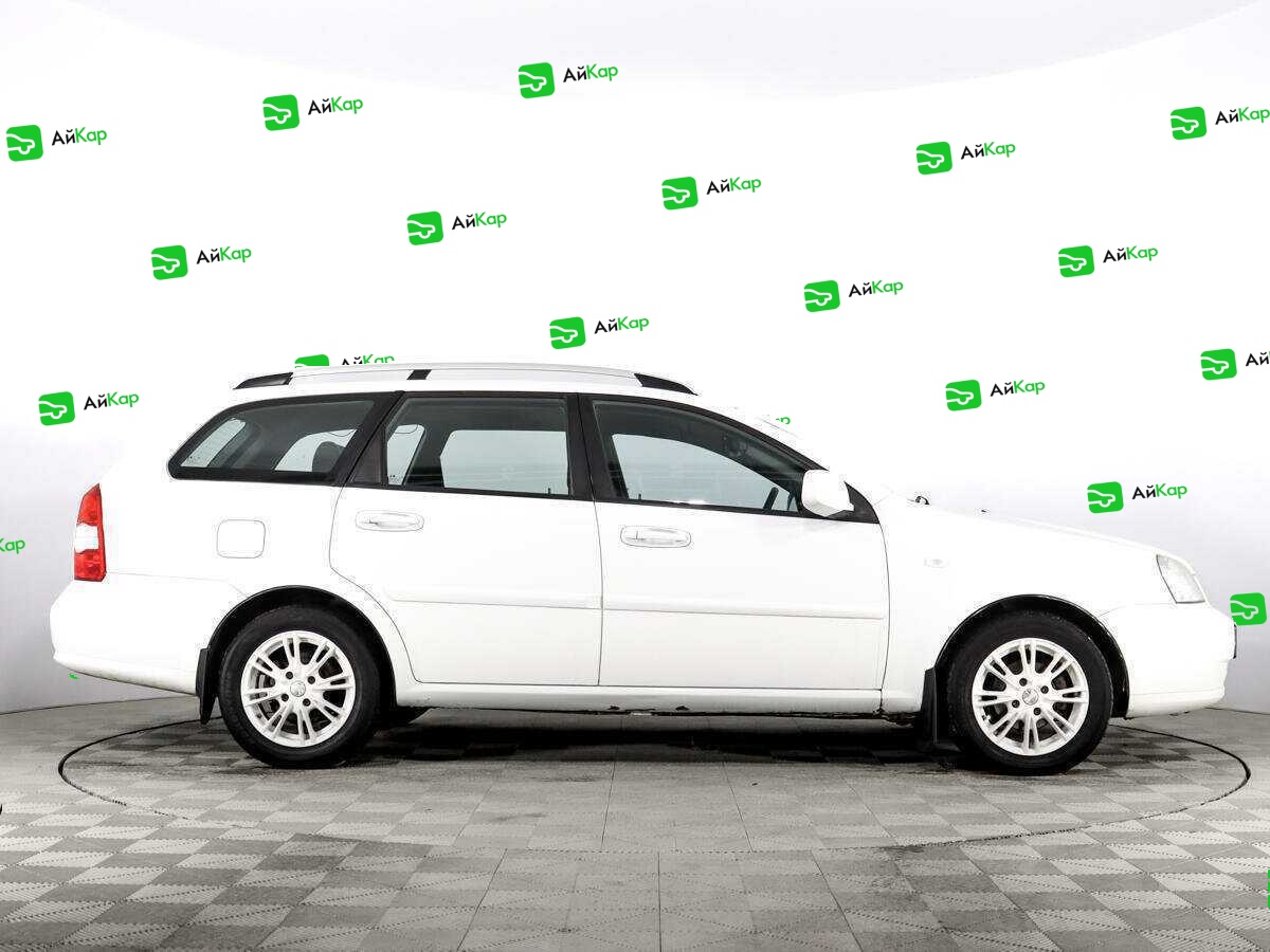 Chevrolet Lacetti с пробегом — 2012 год. Фото: #3