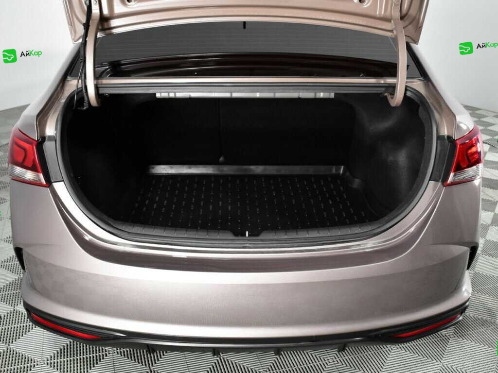 Hyundai Solaris с пробегом — 2020 год. Фото: #14