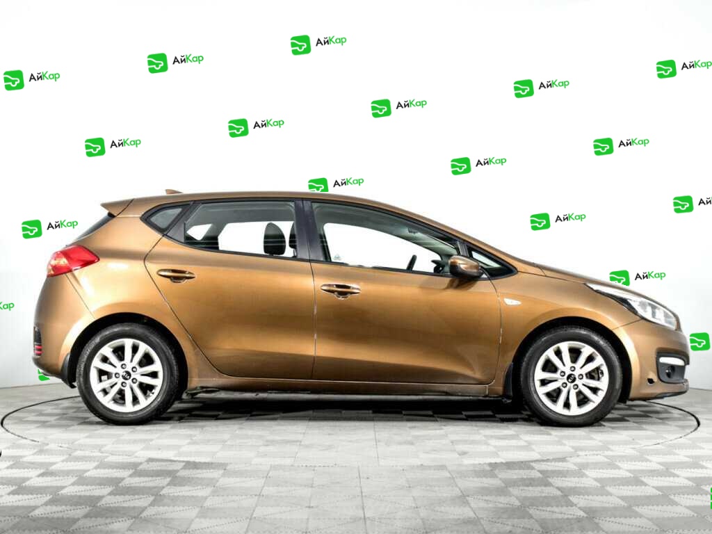 Kia Ceed с пробегом — 2017 год. Фото: #3