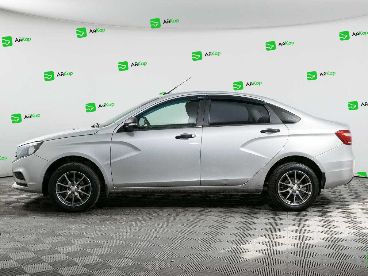 Lada (ВАЗ) Vesta с пробегом — 2017 год. Фото: #7