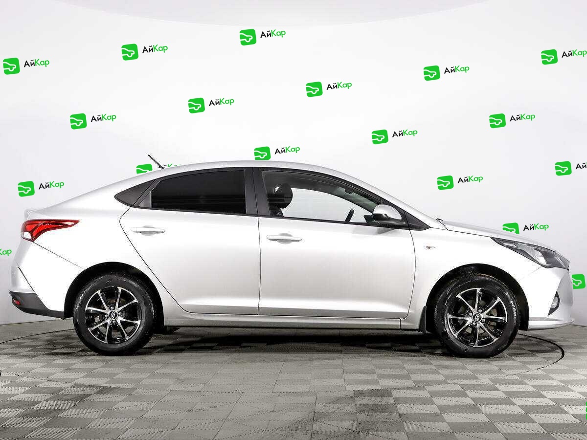 Hyundai Solaris с пробегом — 2021 год. Фото: #3