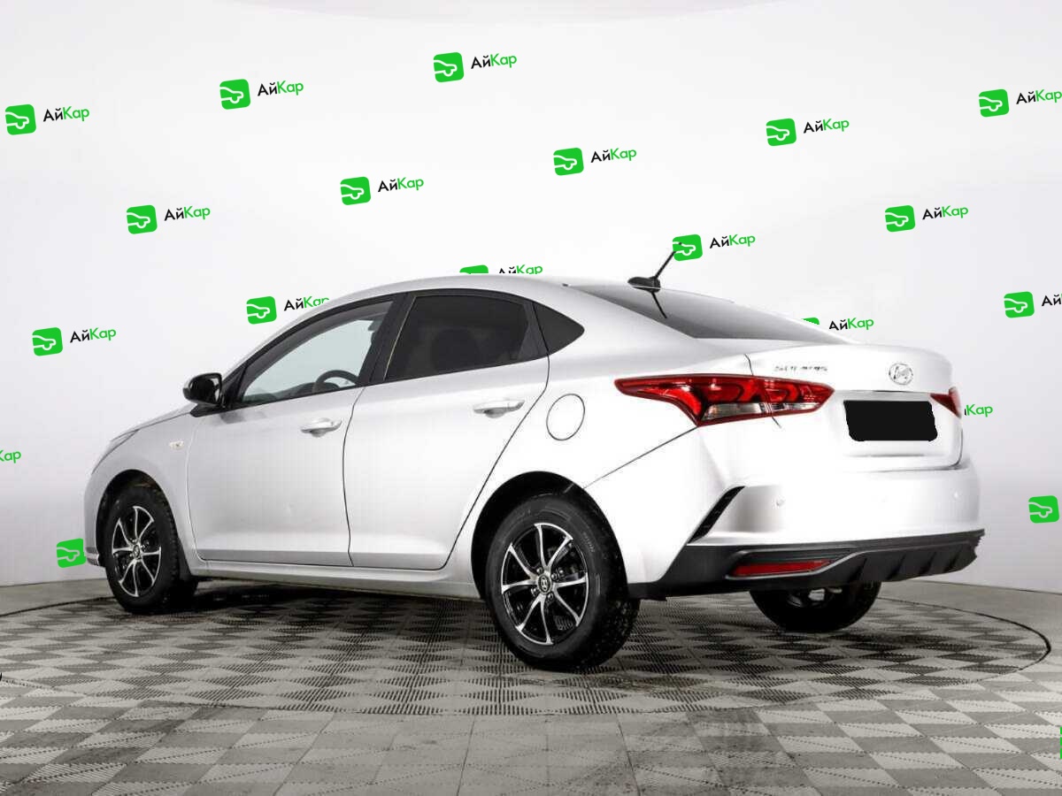 Hyundai Solaris с пробегом — 2021 год. Фото: #6